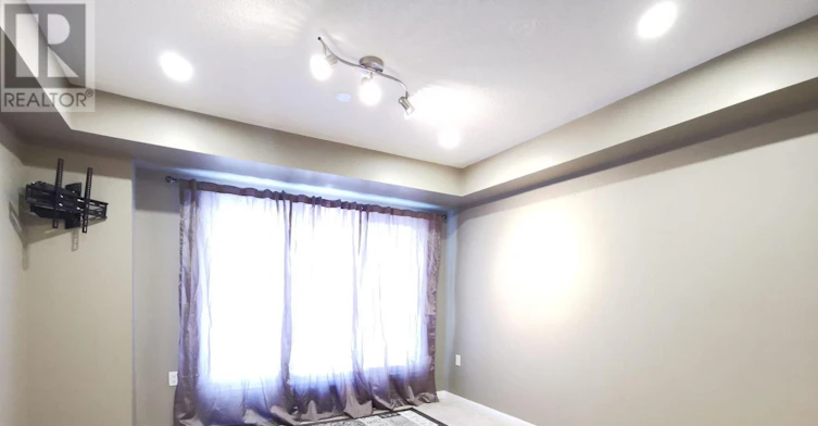 670 Holly Avenue, Milton, ON, L9T 0G2 - 3