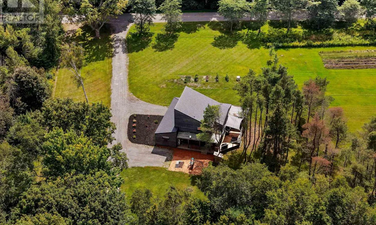 230 Lakeport Road