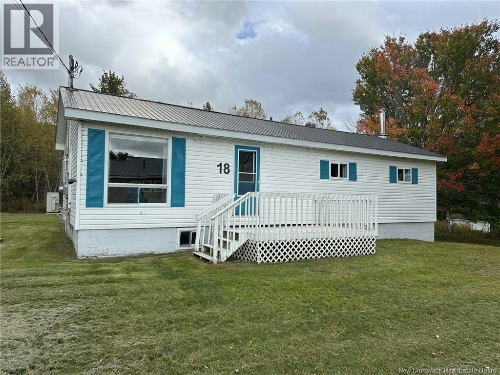 18 Hazelton Road, Doaktown, NB, E9C 1N6