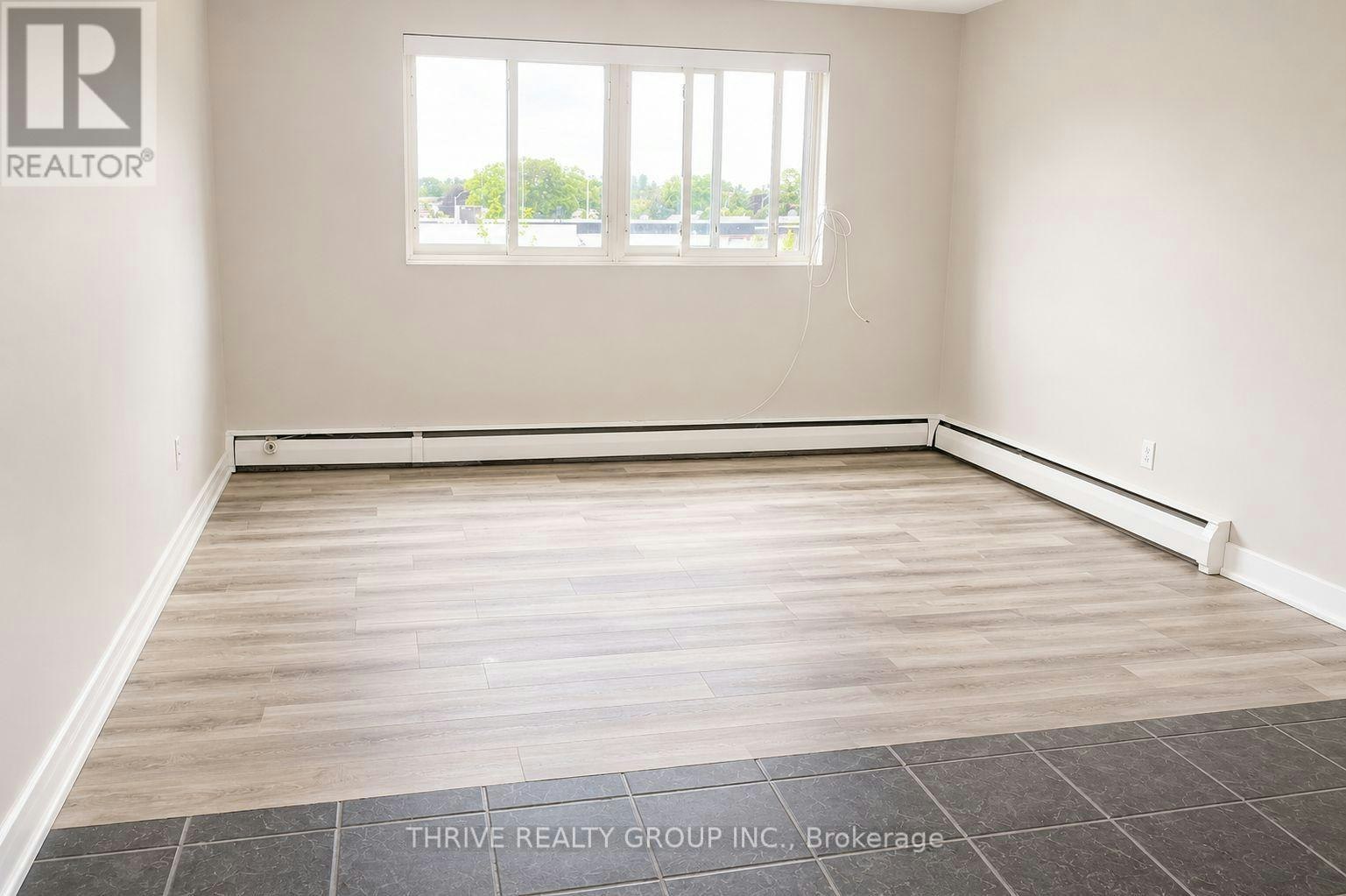 3-153 Godfrey Drive E, London, ON, N5V 2E8 4