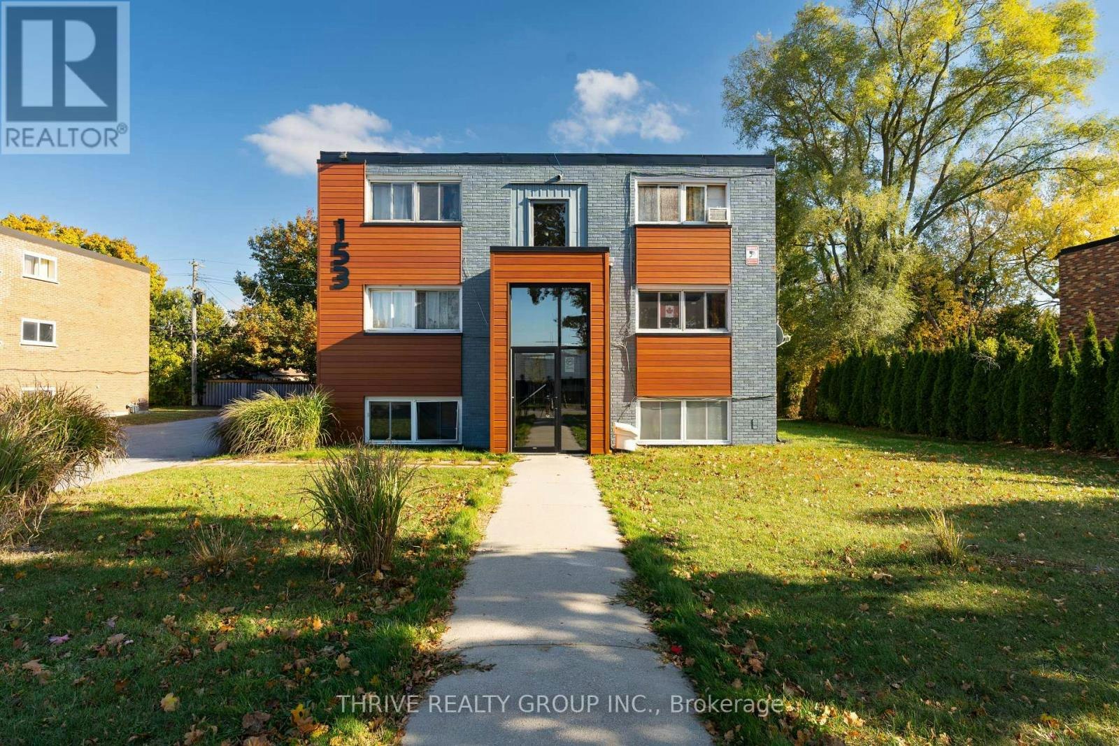 3-153 Godfrey Drive E, London, ON, N5V 2E8 2