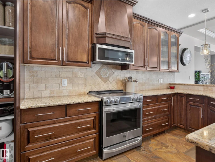 20 Kingsmoor Cl, St. Albert, AB, T8N 0X2 - 9