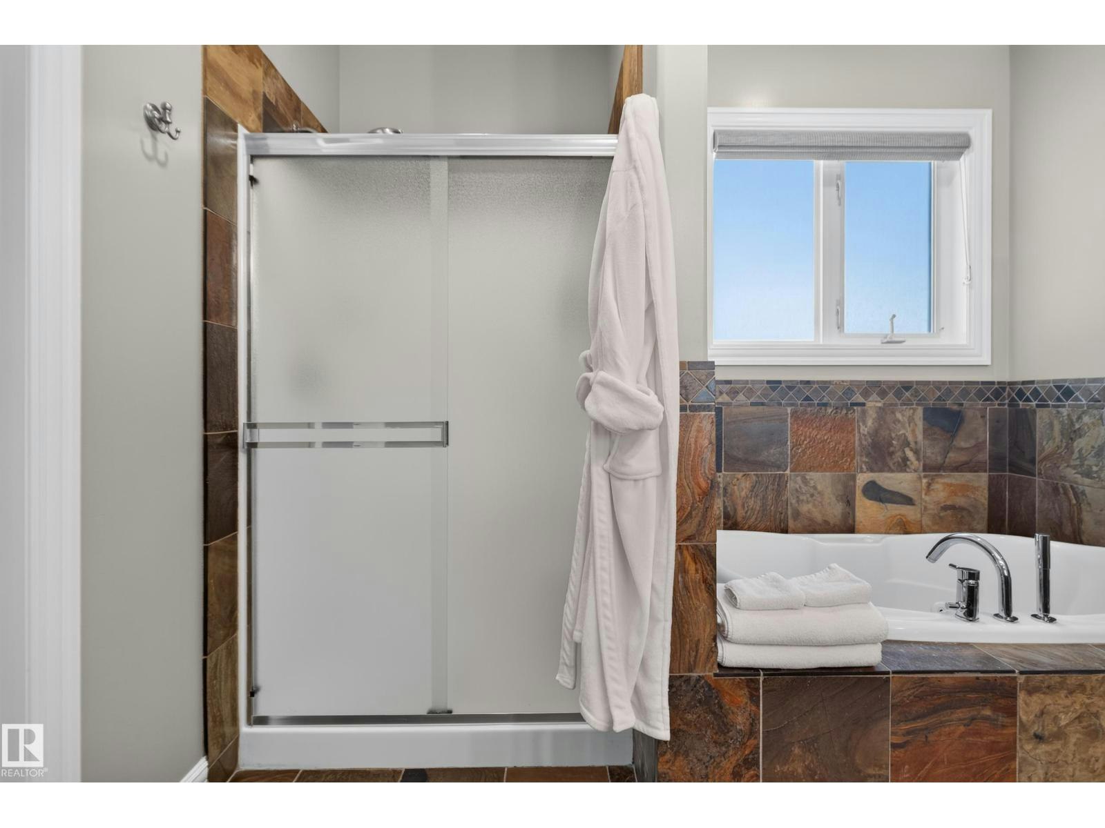 20 Kingsmoor Cl, St. Albert, AB, T8N 0X2 - 23