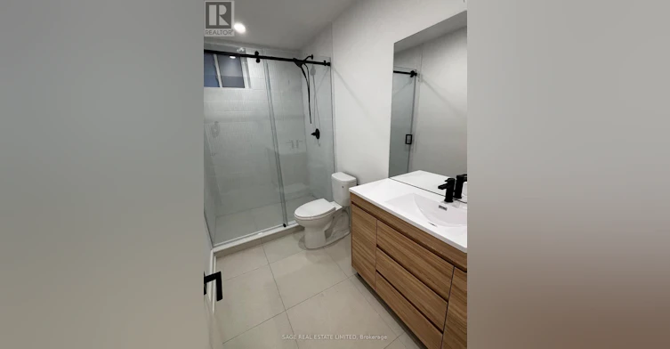 WALK Out 22a Austin Terrace, Toronto, ON, M5R 1X9 - 12
