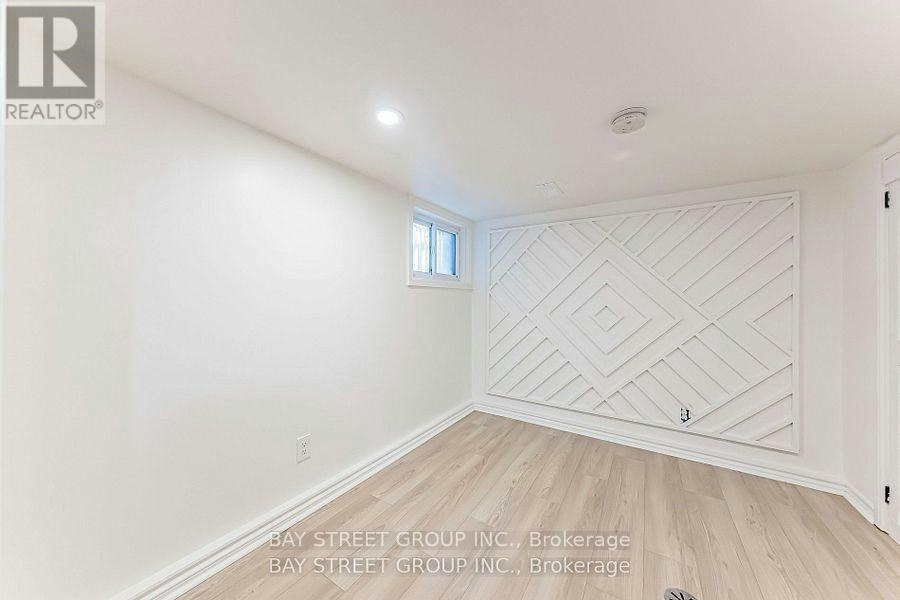 397 Kingston Road, Toronto, ON, M4L 1V1 - 19