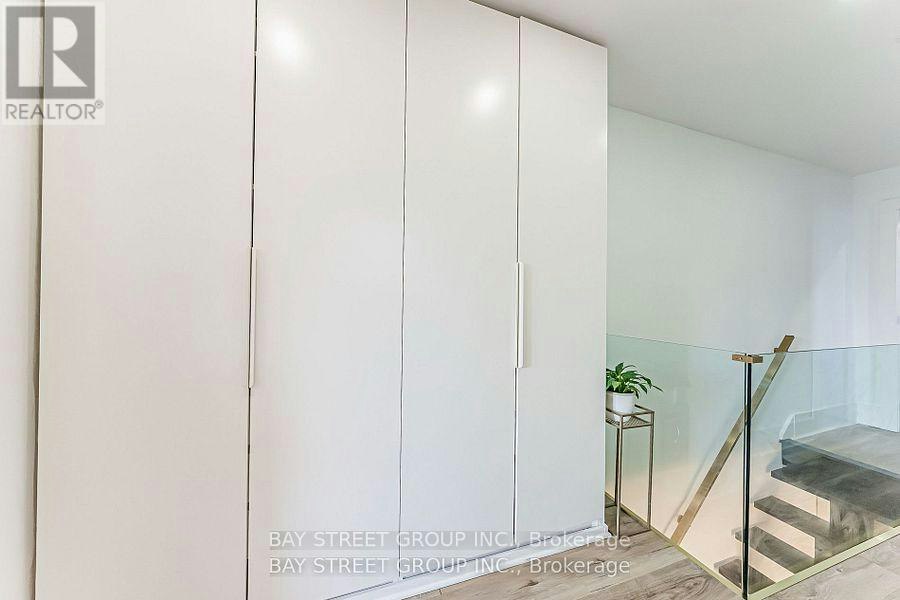 397 Kingston Road, Toronto, ON, M4L 1V1 - 22