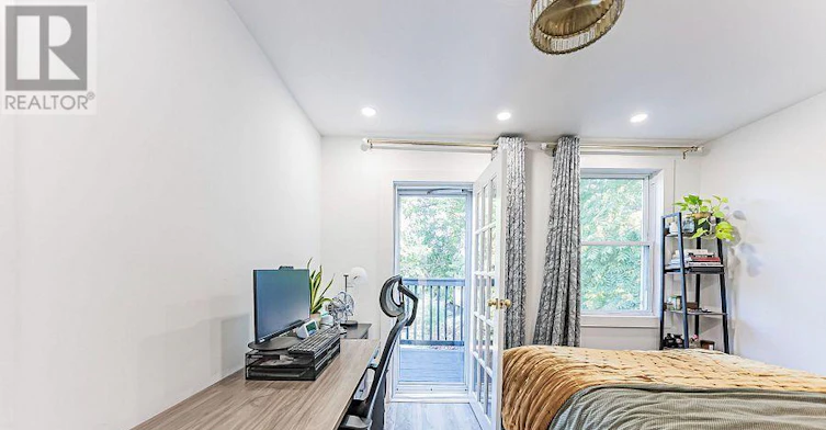 397 Kingston Road, Toronto, ON, M4L 1V1 - 11