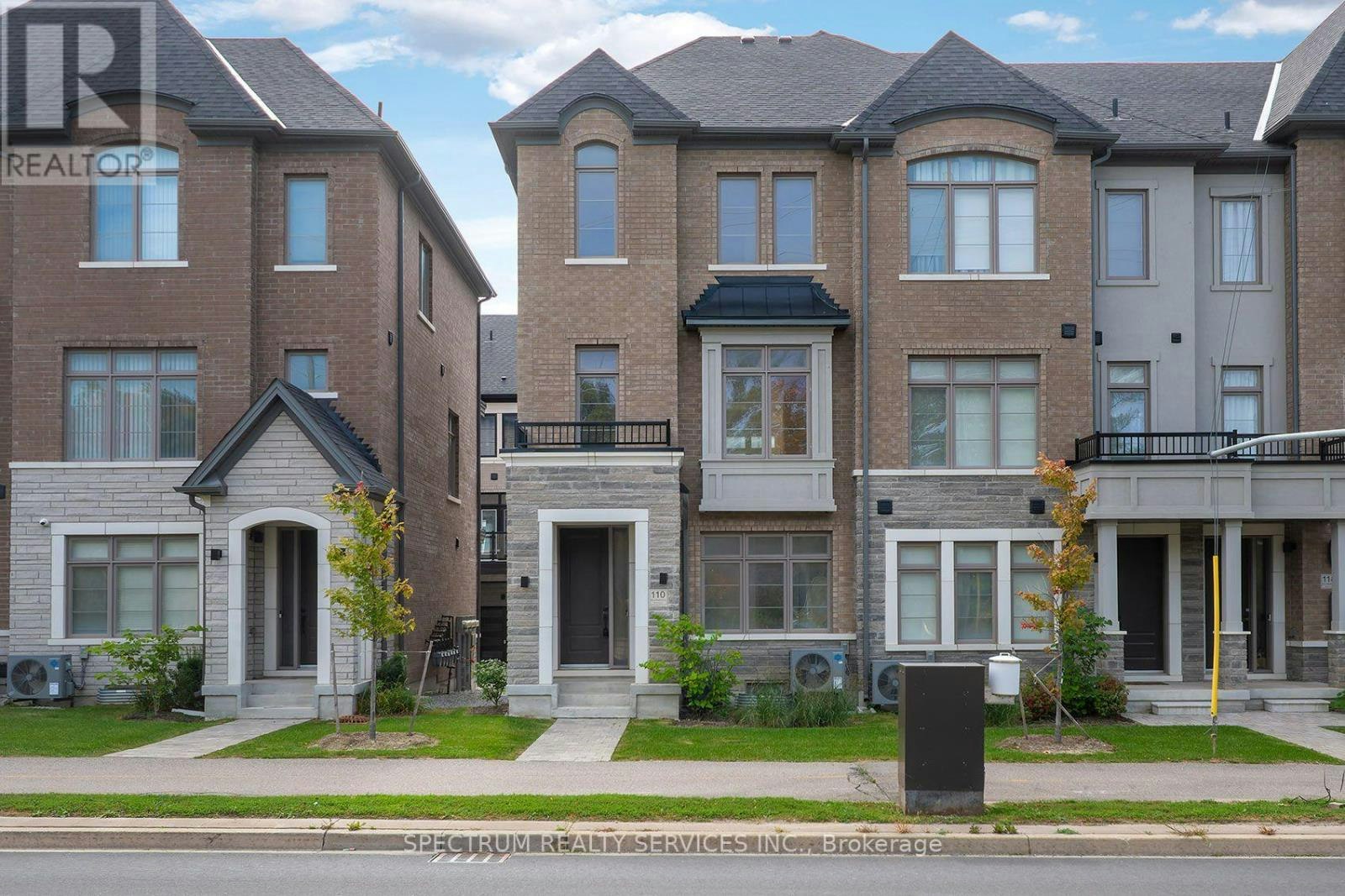 110 De La Roche Drive, Vaughan, ON, L4H 5G4