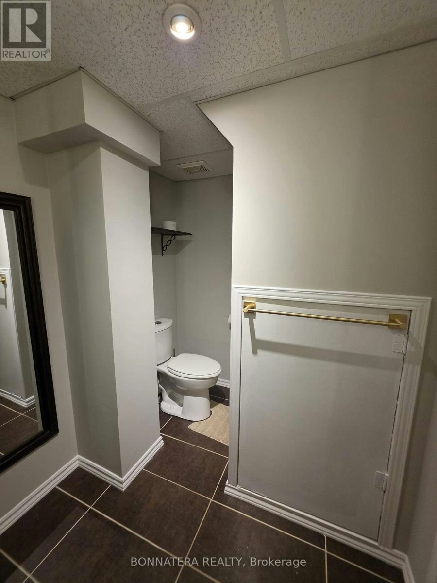 14 Northwood Drive, Brampton, ON, L6X 2L2 - 13