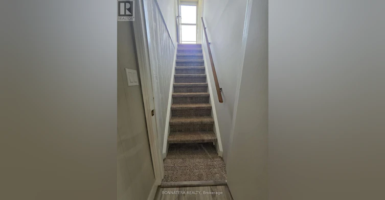 14 Northwood Drive, Brampton, ON, L6X 2L2 - 2