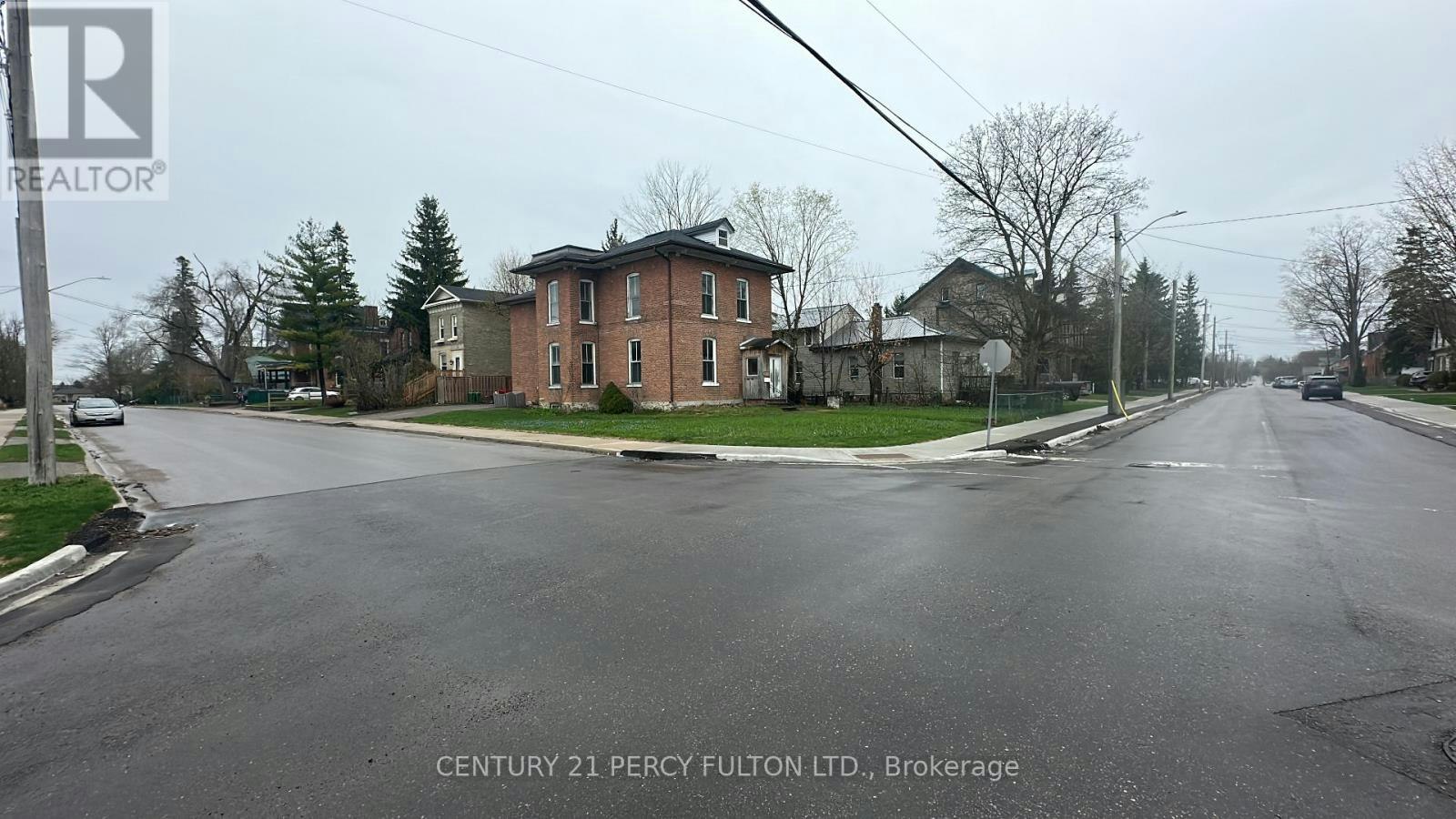 23 Glenelg Street W, Kawartha Lakes, ON, K9V 2T9