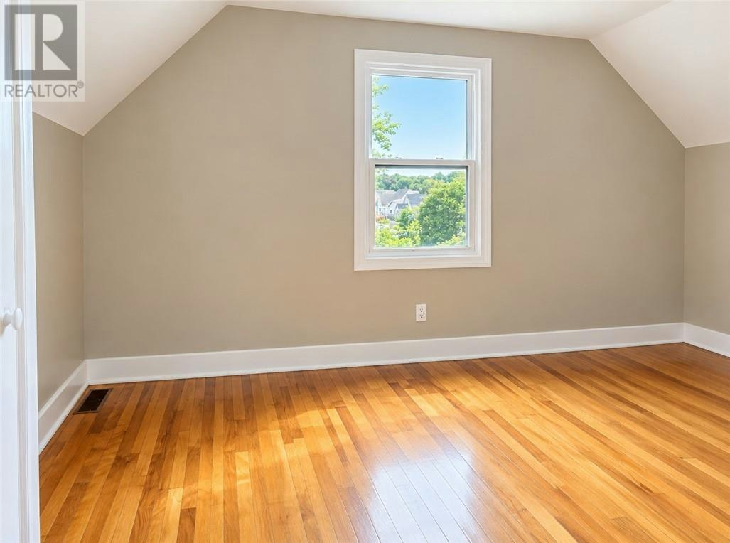 381 Mabel Avenue, Greater Sudbury, ON, P3C 4V8 - 8