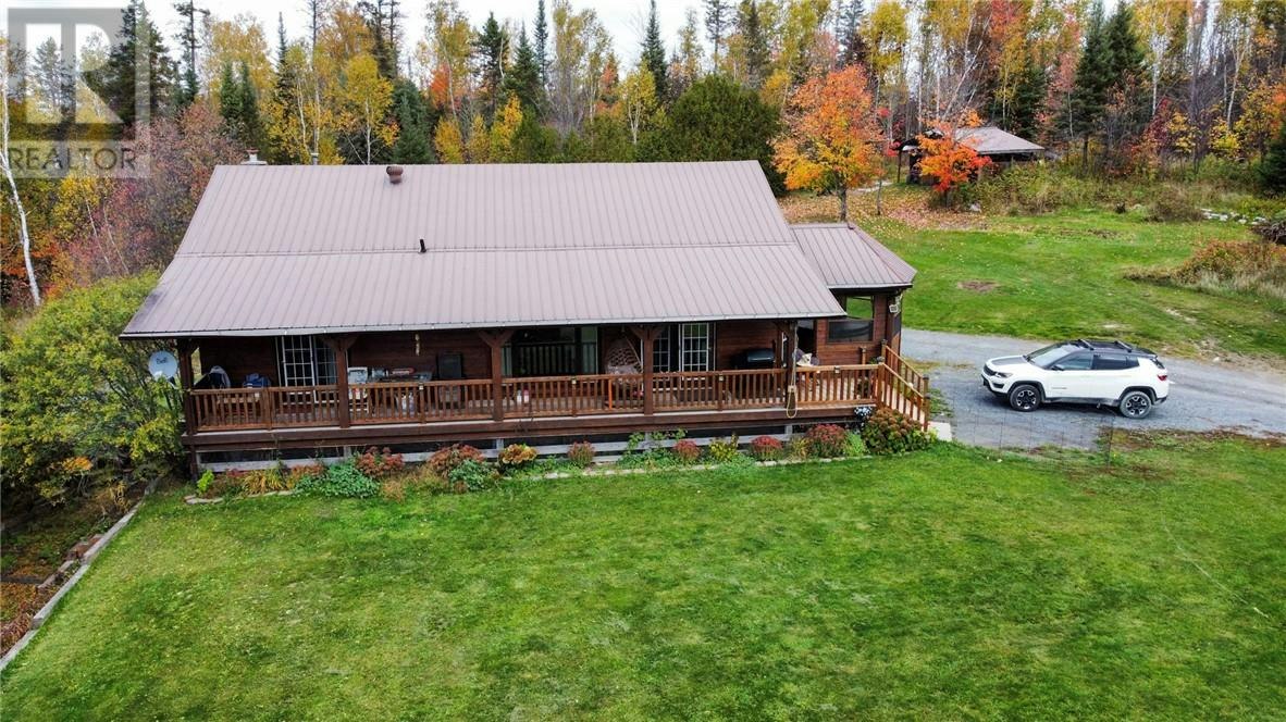 342 Rabbit Trail, Markstay, ON, P0H 2N0