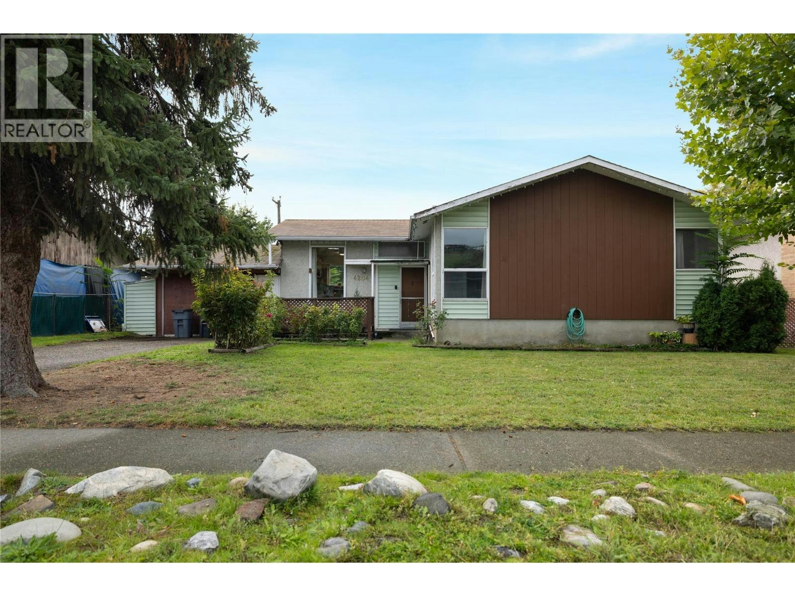 4204 27 Avenue, Vernon, BC, V1T 1T1