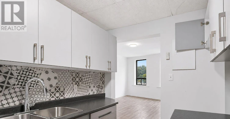 1-525 Richmond Street, London, ON, N6A 3E8 - 6