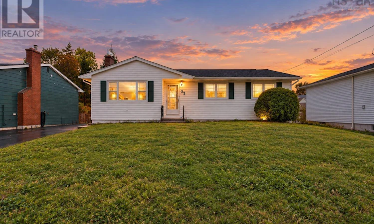 32 Mount Edward Road