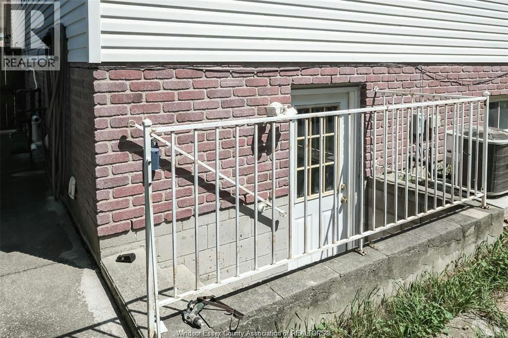 LOWER-2643 Carissa, Windsor, ON, N8R 2J9 - 2