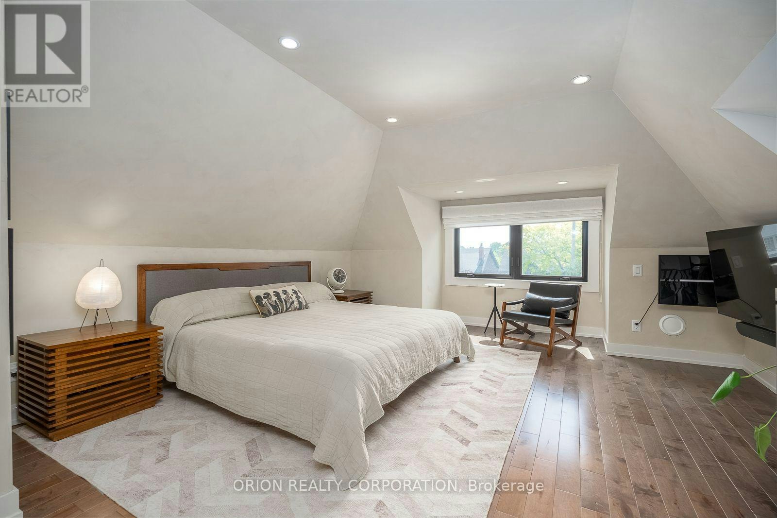 A-185 Glenholme Avenue, Toronto, ON, M6E 3C5 - 18