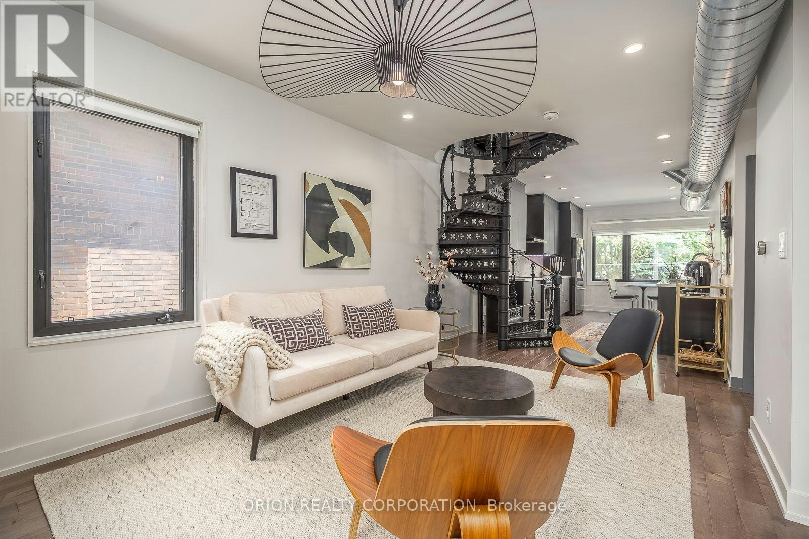 A-185 Glenholme Avenue, Toronto, ON, M6E 3C5
