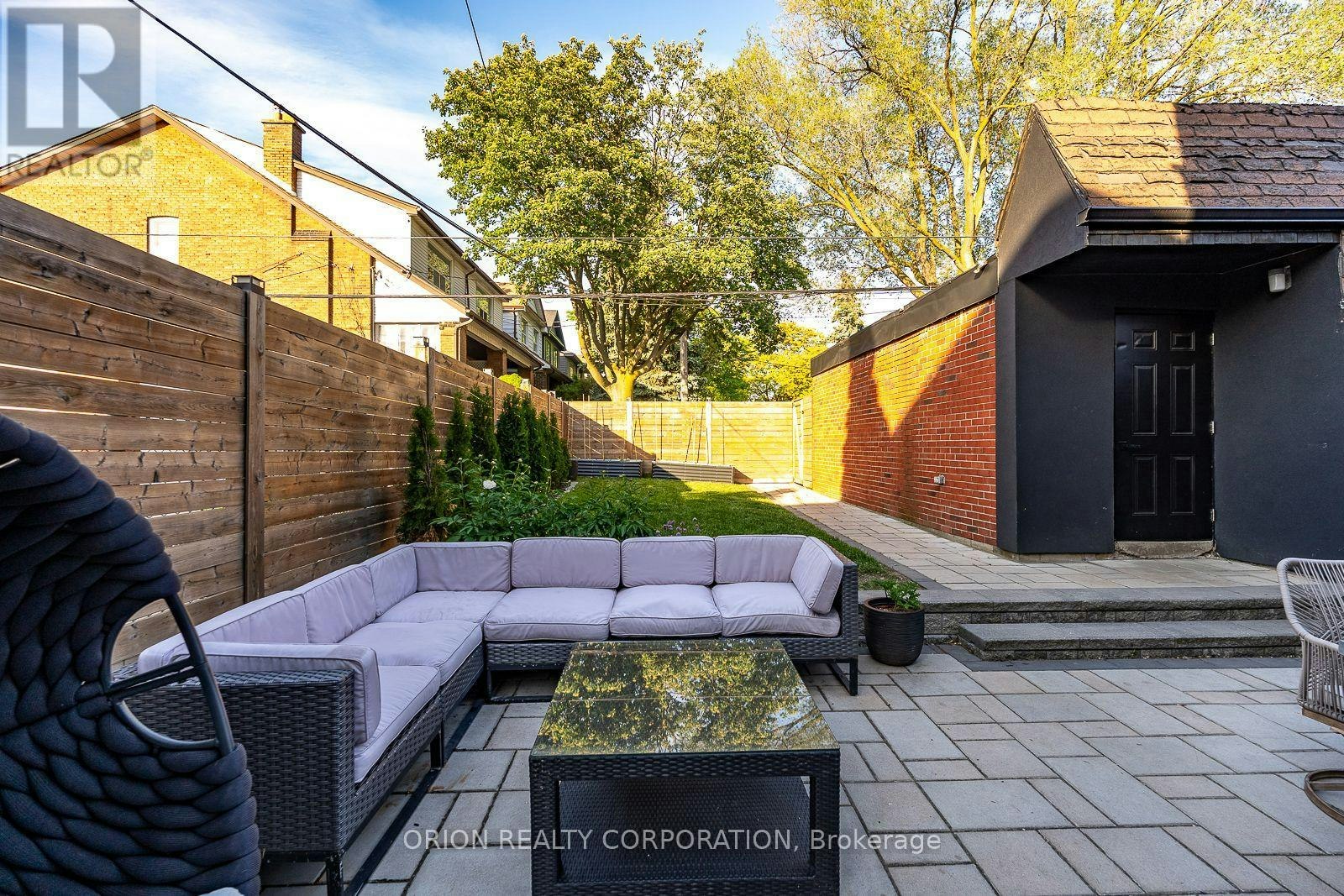 A-185 Glenholme Avenue, Toronto, ON, M6E 3C5 - 28