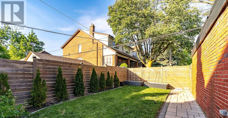 A-185 Glenholme Avenue, Toronto, ON, M6E 3C5 - 25