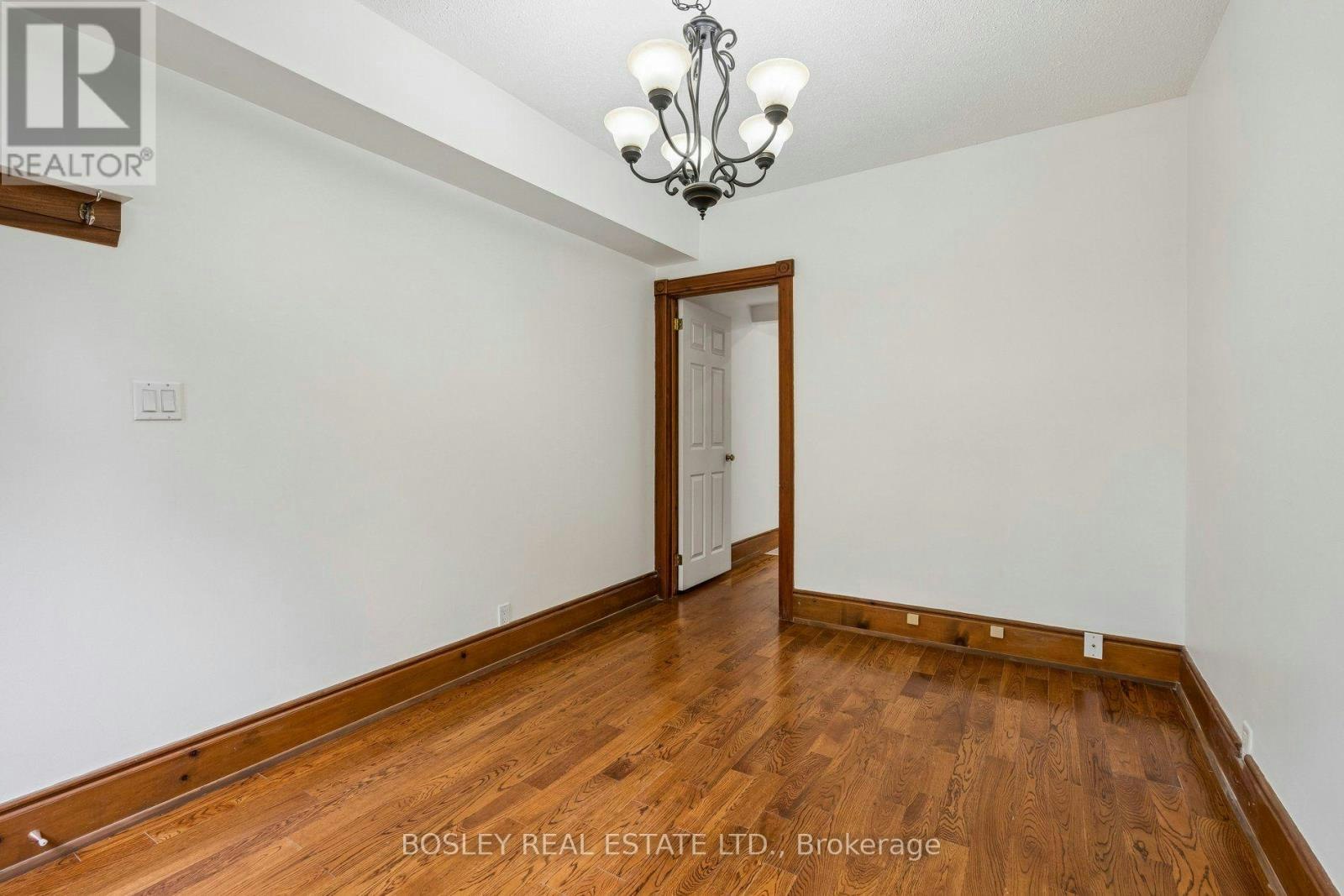 UPPER-297 Sumach Street, Toronto, ON, M5A 3K4 - 12