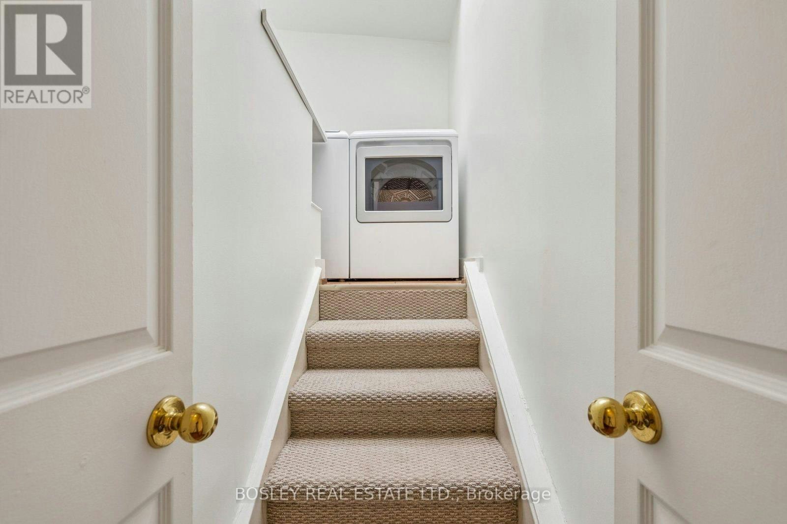 UPPER-297 Sumach Street, Toronto, ON, M5A 3K4 - 28