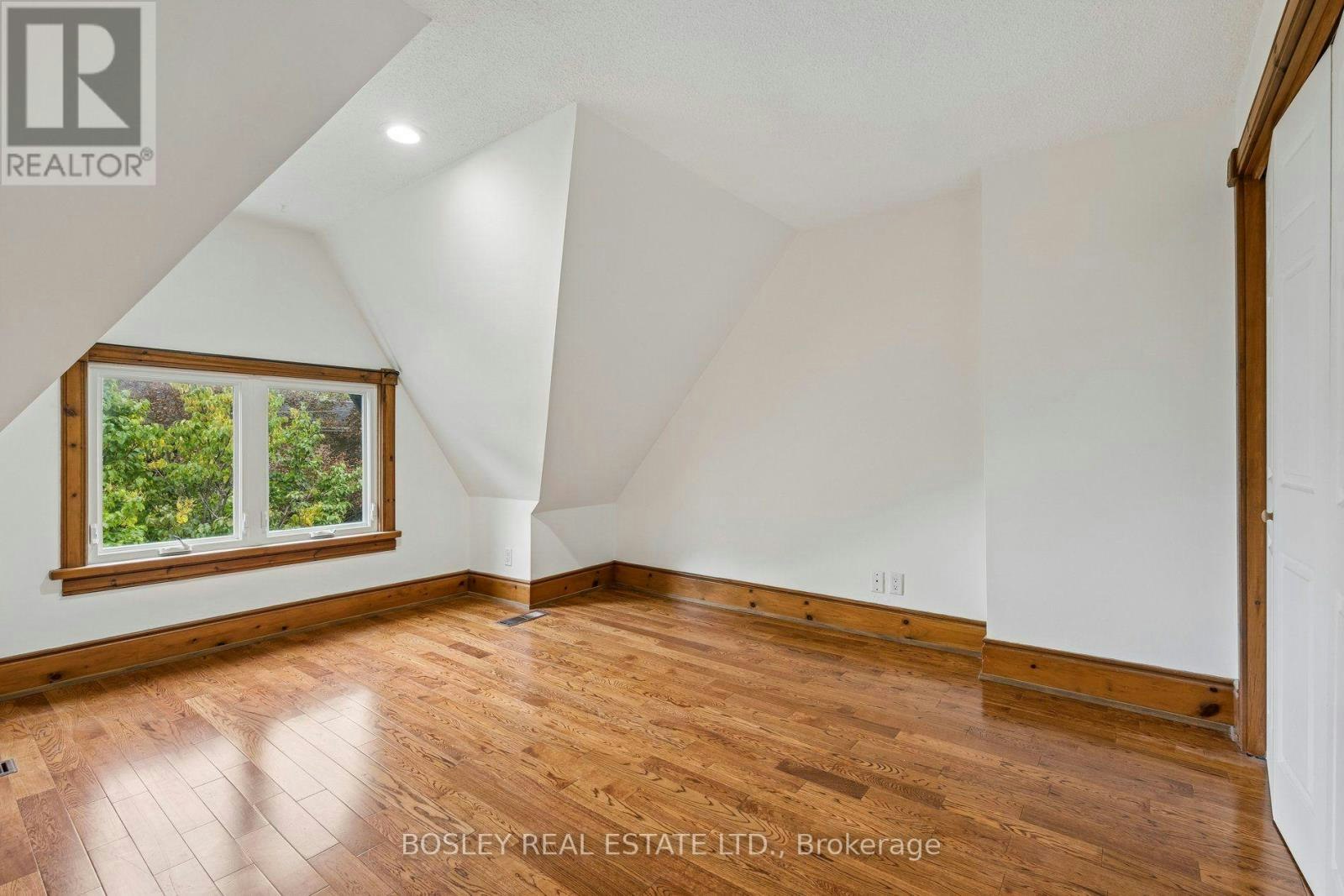 UPPER-297 Sumach Street, Toronto, ON, M5A 3K4 - 15