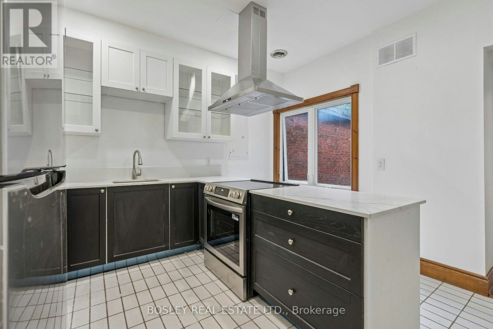 UPPER-297 Sumach Street, Toronto, ON, M5A 3K4 - 7