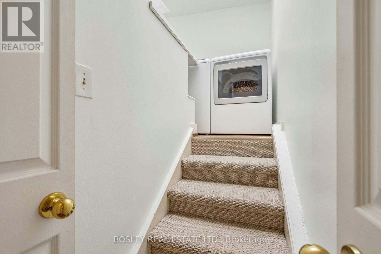 UPPER-297 Sumach Street, Toronto, ON, M5A 3K4 - 27