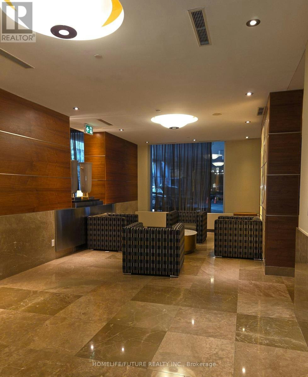 2404-761 Bay Street, Toronto, ON, M5G 2R2 - 24
