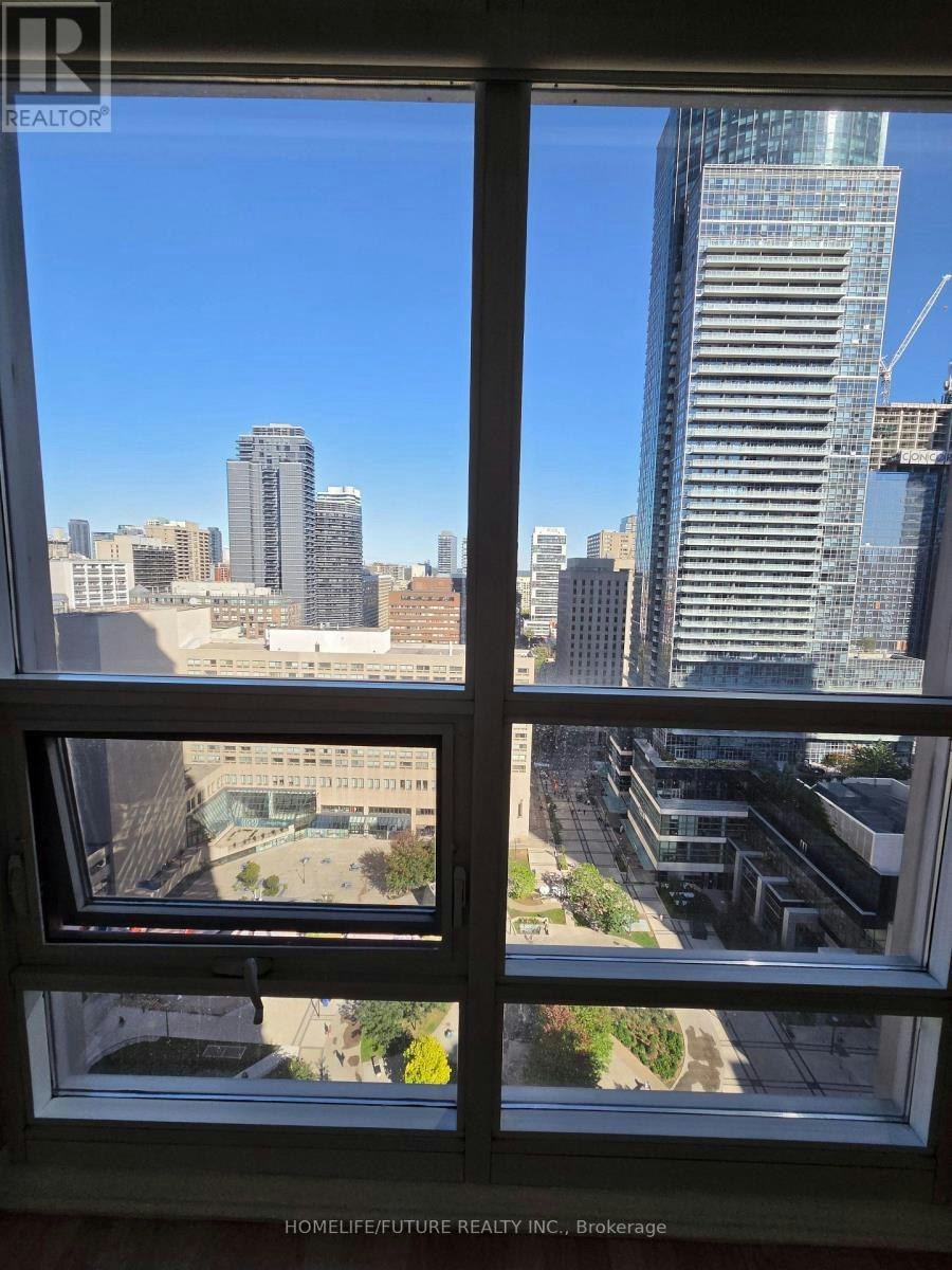 2404-761 Bay Street, Toronto, ON, M5G 2R2 - 11