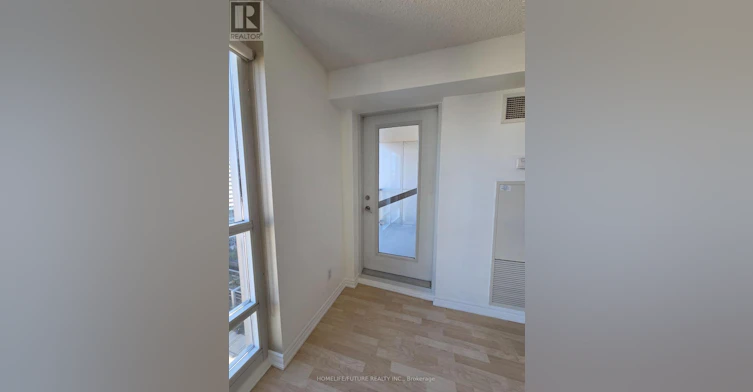 2404-761 Bay Street, Toronto, ON, M5G 2R2 - 12
