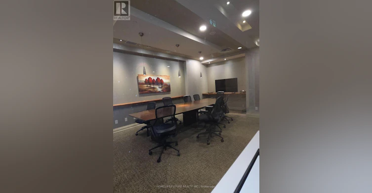 2404-761 Bay Street, Toronto, ON, M5G 2R2 - 21
