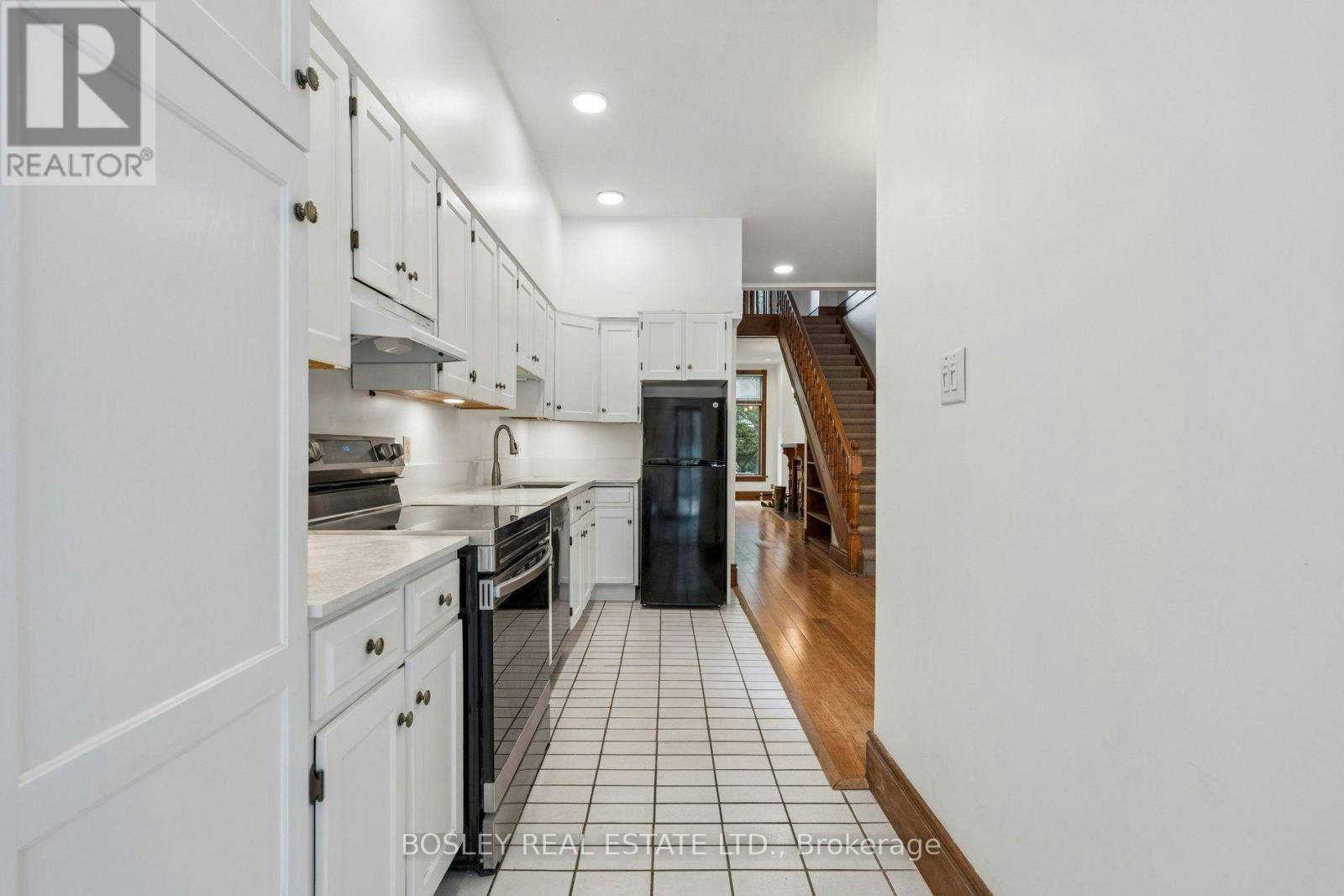 MAIN-297 Sumach Street, Toronto, ON, M5A 3K4 - 16