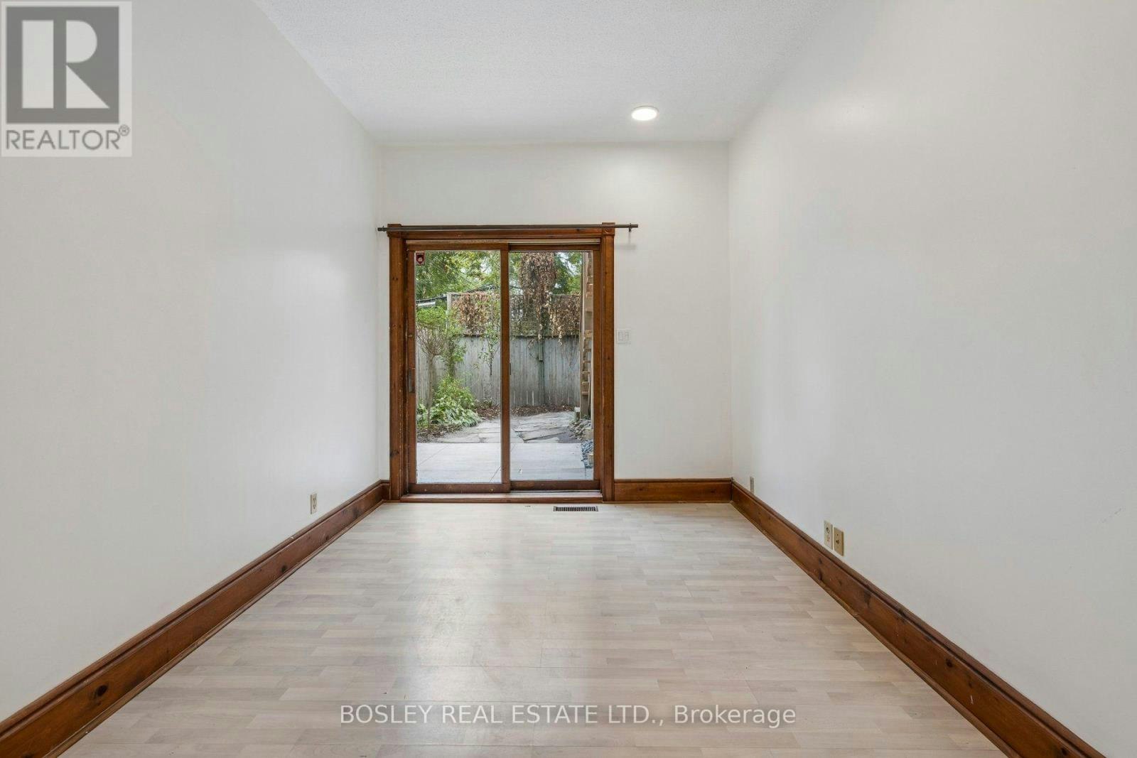 MAIN-297 Sumach Street, Toronto, ON, M5A 3K4 - 19