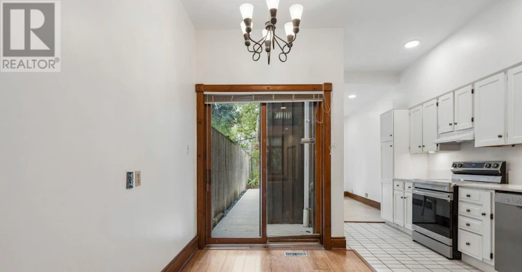 MAIN-297 Sumach Street, Toronto, ON, M5A 3K4 - 12