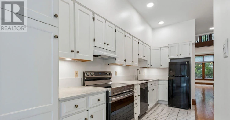 MAIN-297 Sumach Street, Toronto, ON, M5A 3K4 - 17
