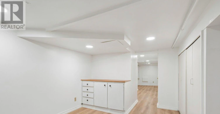 MAIN-297 Sumach Street, Toronto, ON, M5A 3K4 - 29