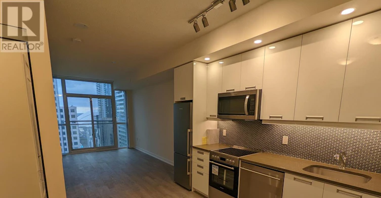 1402-99 John Street, Toronto, ON, M5V 0S6 - 2