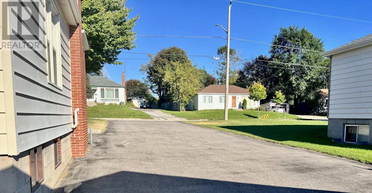 1984 Glendale Drive, Pickering, ON, L1V 1V7 - 5