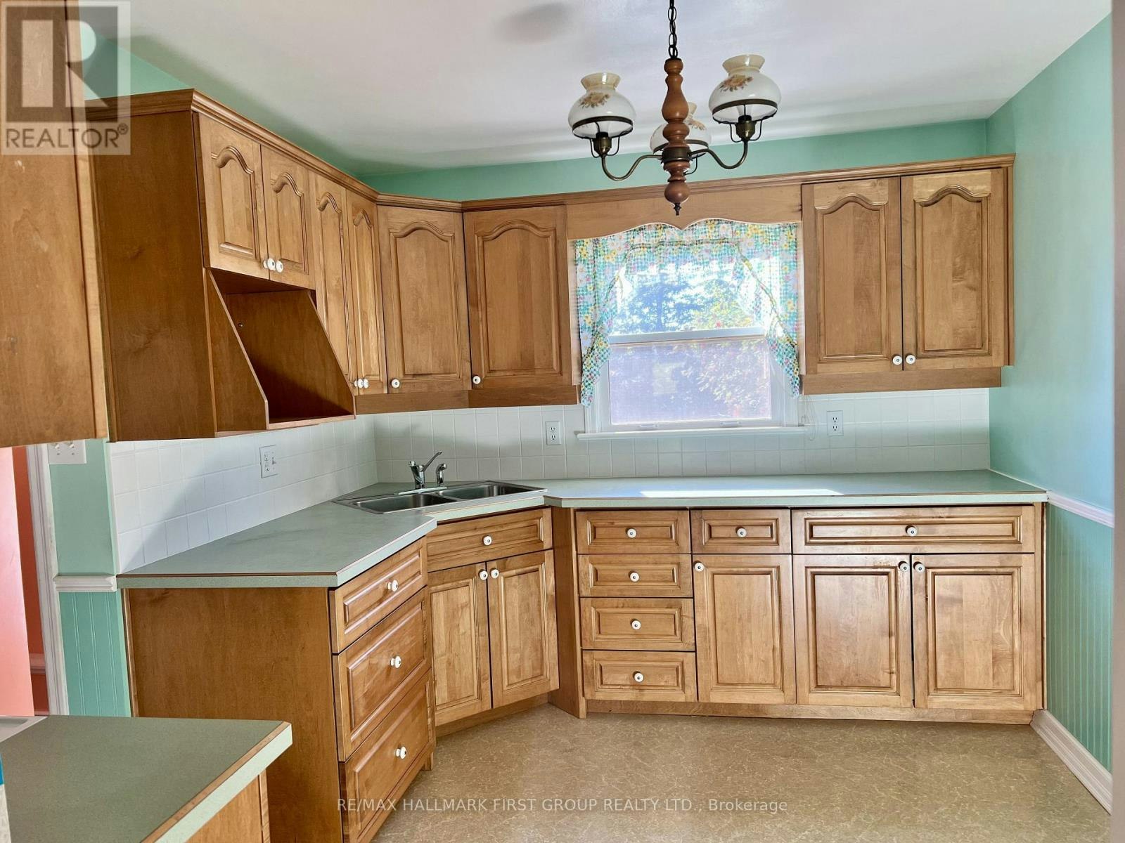1984 Glendale Drive, Pickering, ON, L1V 1V7 - 14