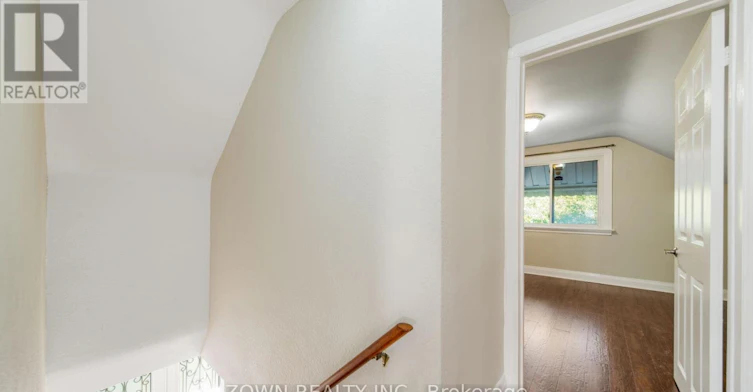 MAIN-63 Biscayne Boulevard, Toronto, ON, M1R 1A1 - 31