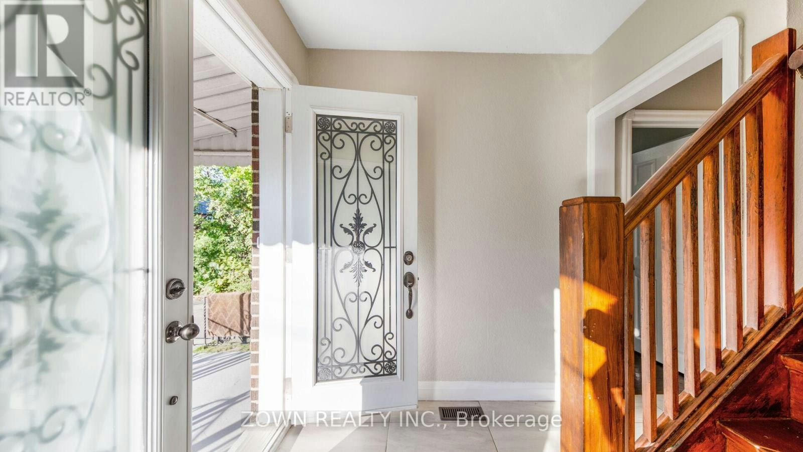 MAIN-63 Biscayne Boulevard, Toronto, ON, M1R 1A1 - 7