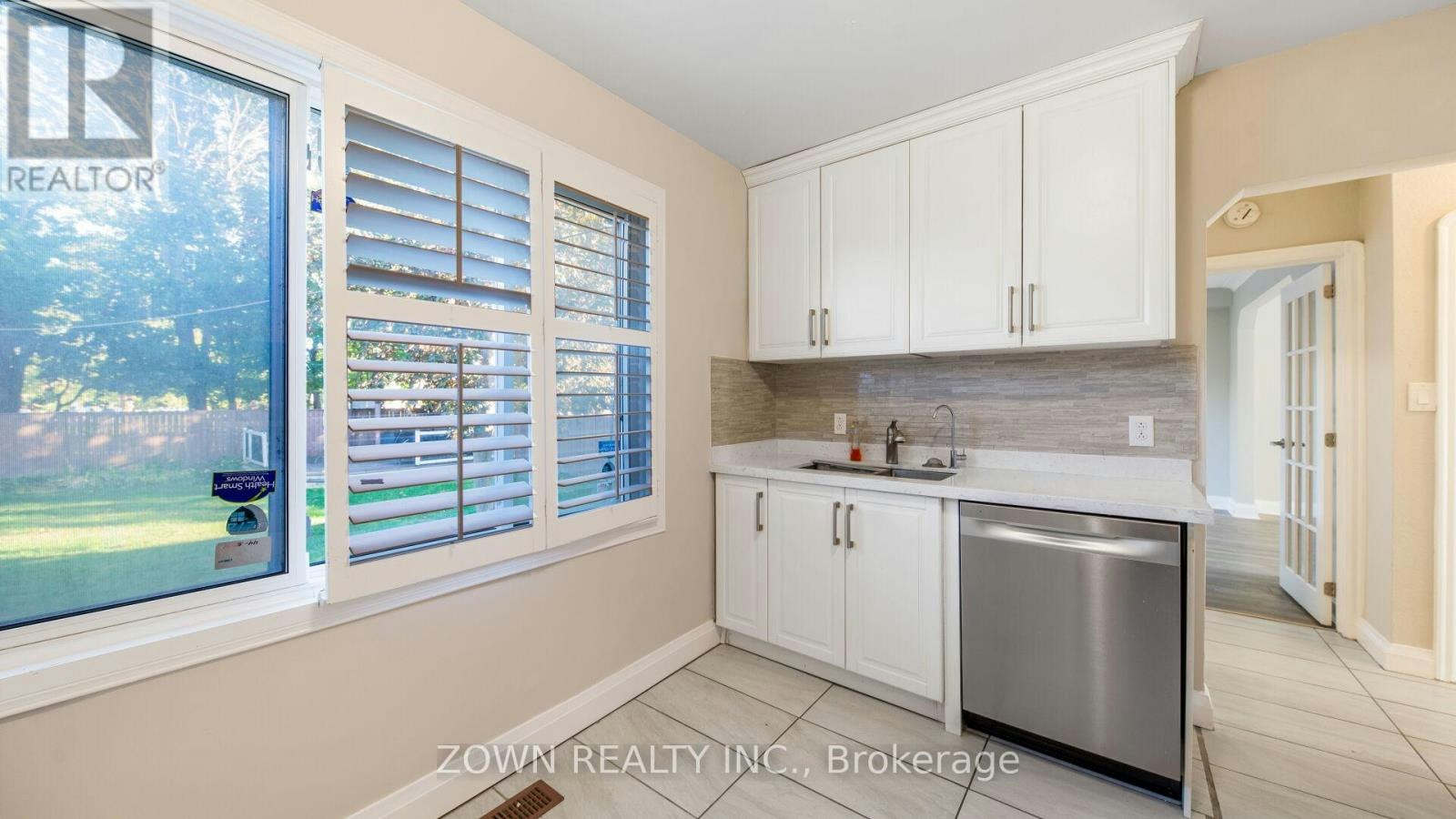 MAIN-63 Biscayne Boulevard, Toronto, ON, M1R 1A1 - 27