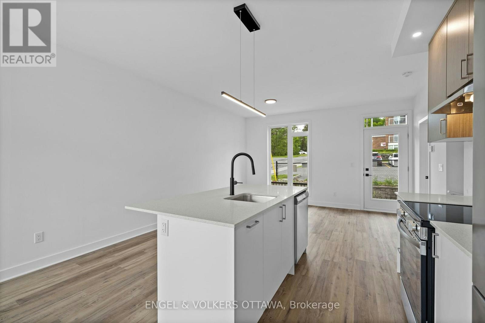 F-1260 Marenger Street, Ottawa, ON, K1C 1S2 - 9