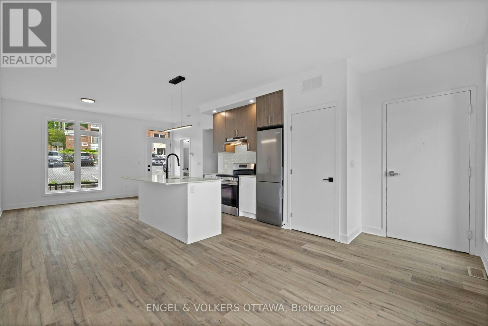 F-1260 Marenger Street, Ottawa, ON, K1C 1S2 - 3