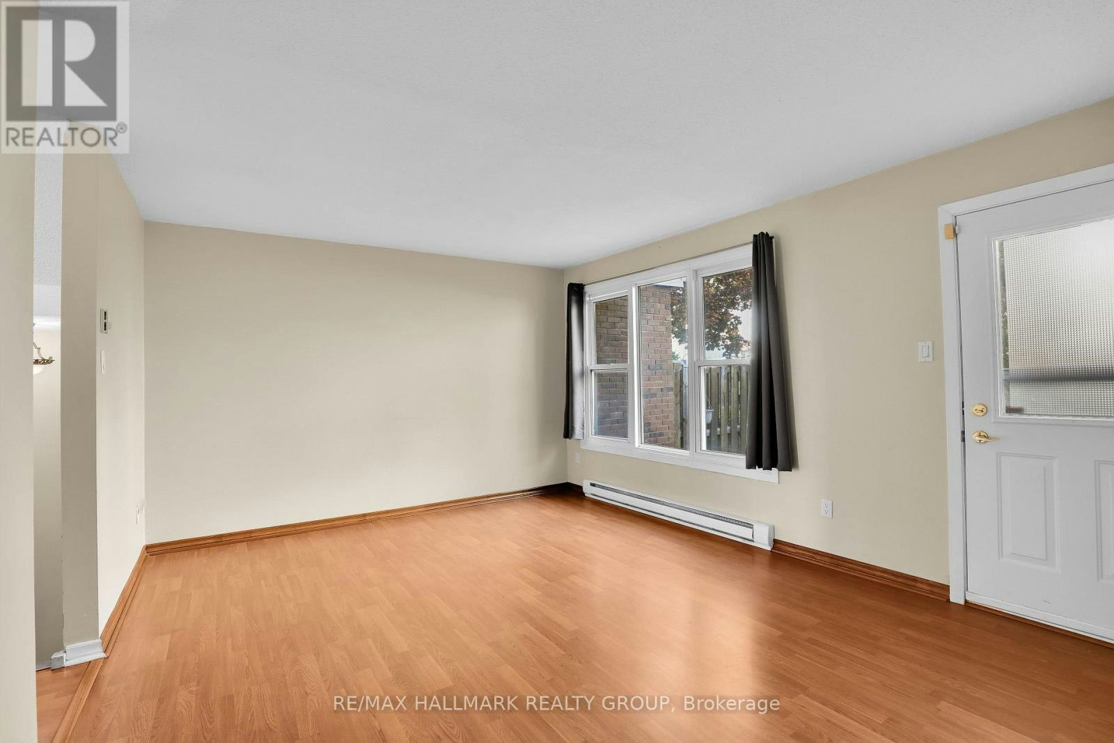 924 Dynes Road, Ottawa, ON, K2C 0G8 - 7