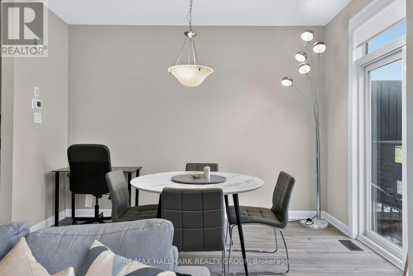 131 Attwell Private, Ottawa, ON, K2K 0P6 - 18