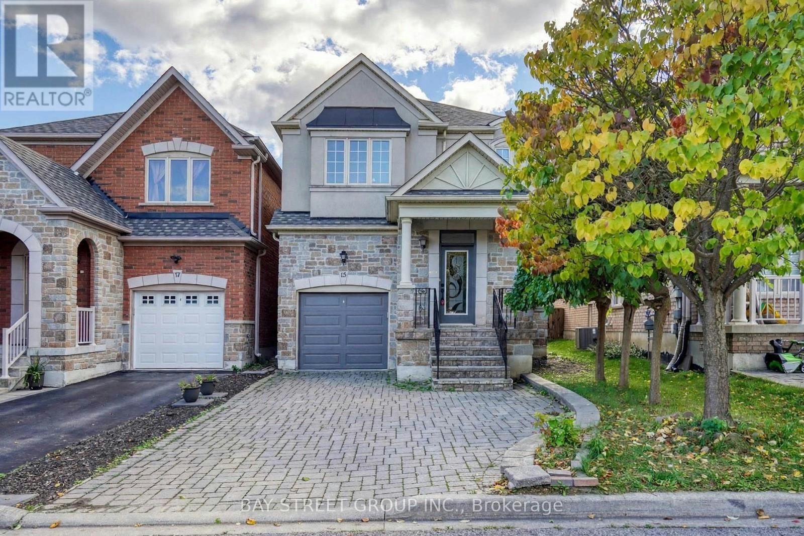 15 Fraserwood Road, Vaughan, ON, L4J 9C5
